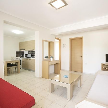 Olive Tree Apartments Fourka Exterior photo