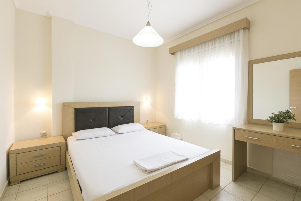 Olive Tree Apartments Fourka Exterior photo